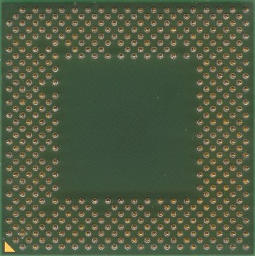 AMD Athlon XP 1800+ (Thoroughbred) (back side)