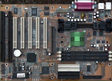 Abit BE6 (front side)