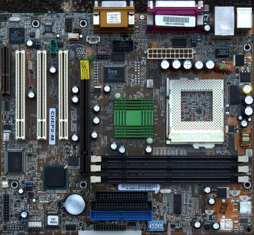 Asus CUEP2-M