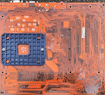 Foxconn WinFast 760GXK8MC (back side)