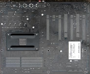 MSI 790FX-GD70 (back side)